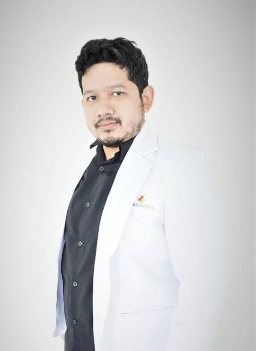 dr. Anggaditya Putra, Sp.OT (K) Hip and Knee